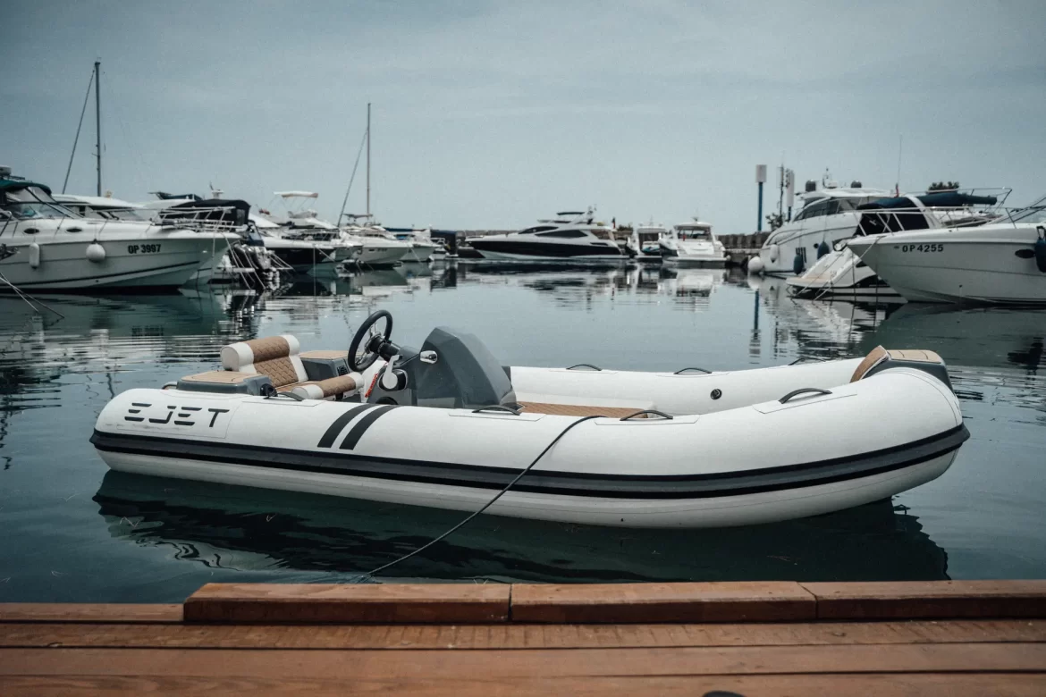How Jet Tenders are Revolutionizing Marine Transportation